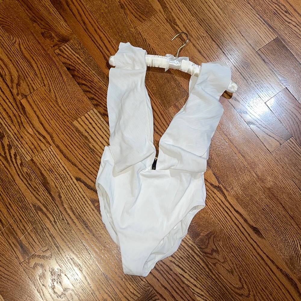 ViX White Ruffle Bathing Suit